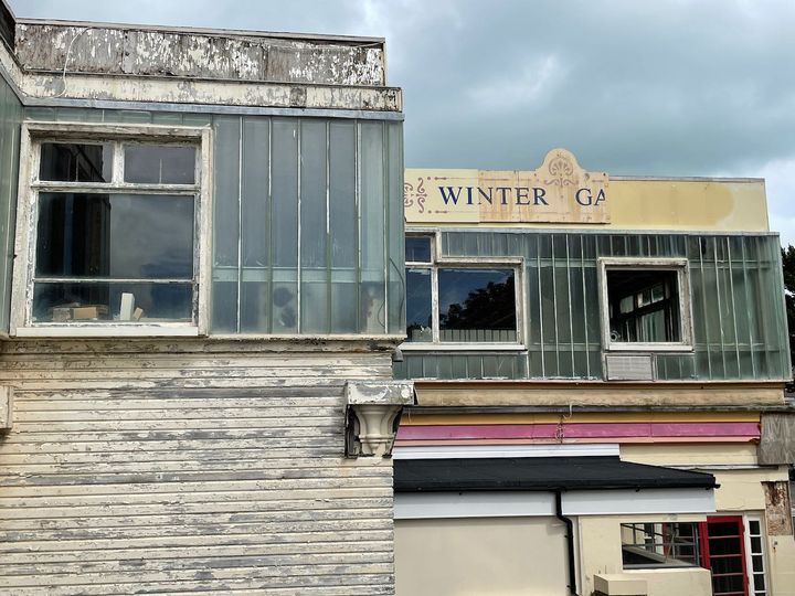 Why does the Winter Garden still look so tatty?
