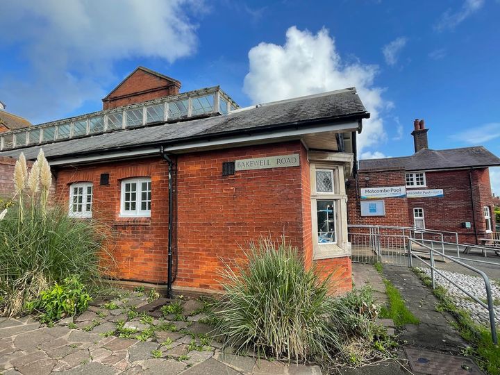 Motcombe Pool clinches £520,000 in funding