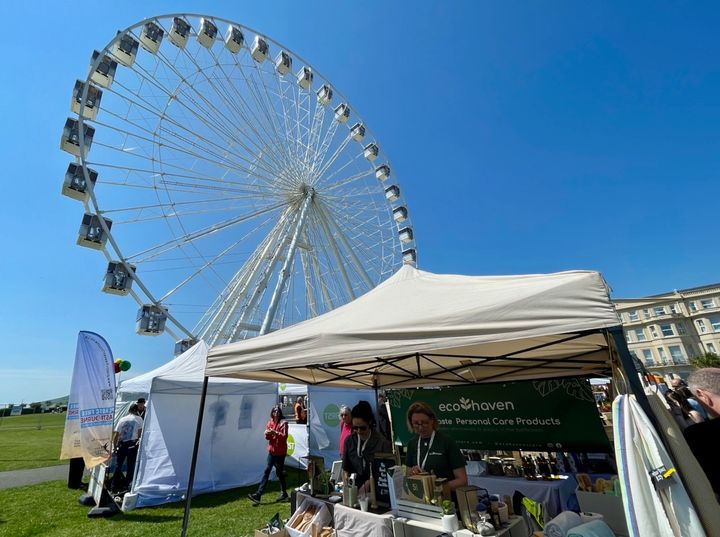 Call to combat plastic pollution bridges political divide
