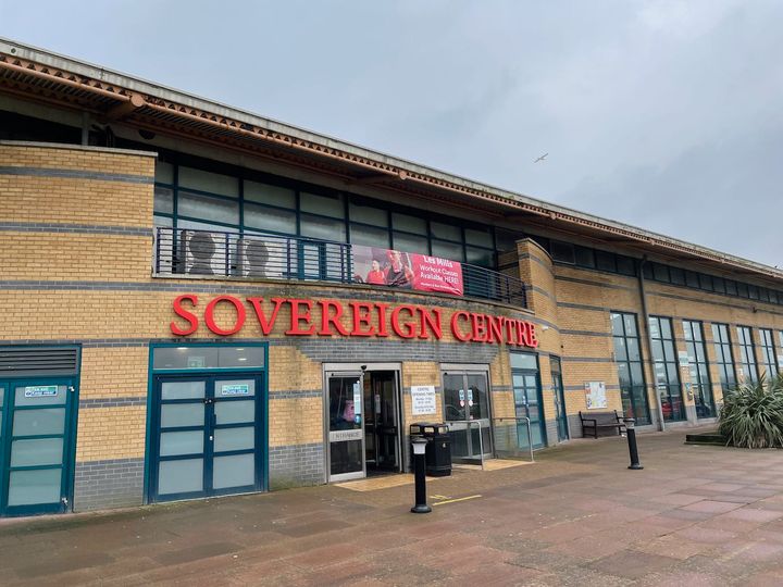 Pressure mounts over Sovereign Centre contract