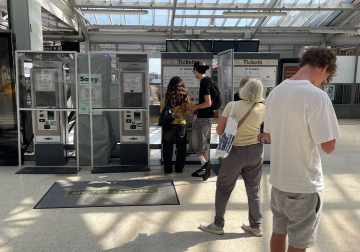‘Public should be consulted on rail ticket machine closures’