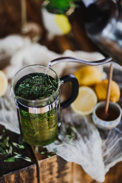 Herbal Infusions & Decoctions: The Art of Making Tea
