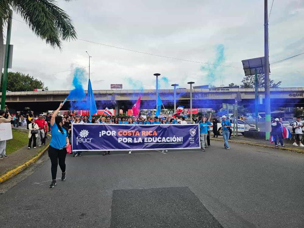 Congo Schools Reopen amid Ebola, Costa Rican Students March and US Equality Rules Tighten post feature image
