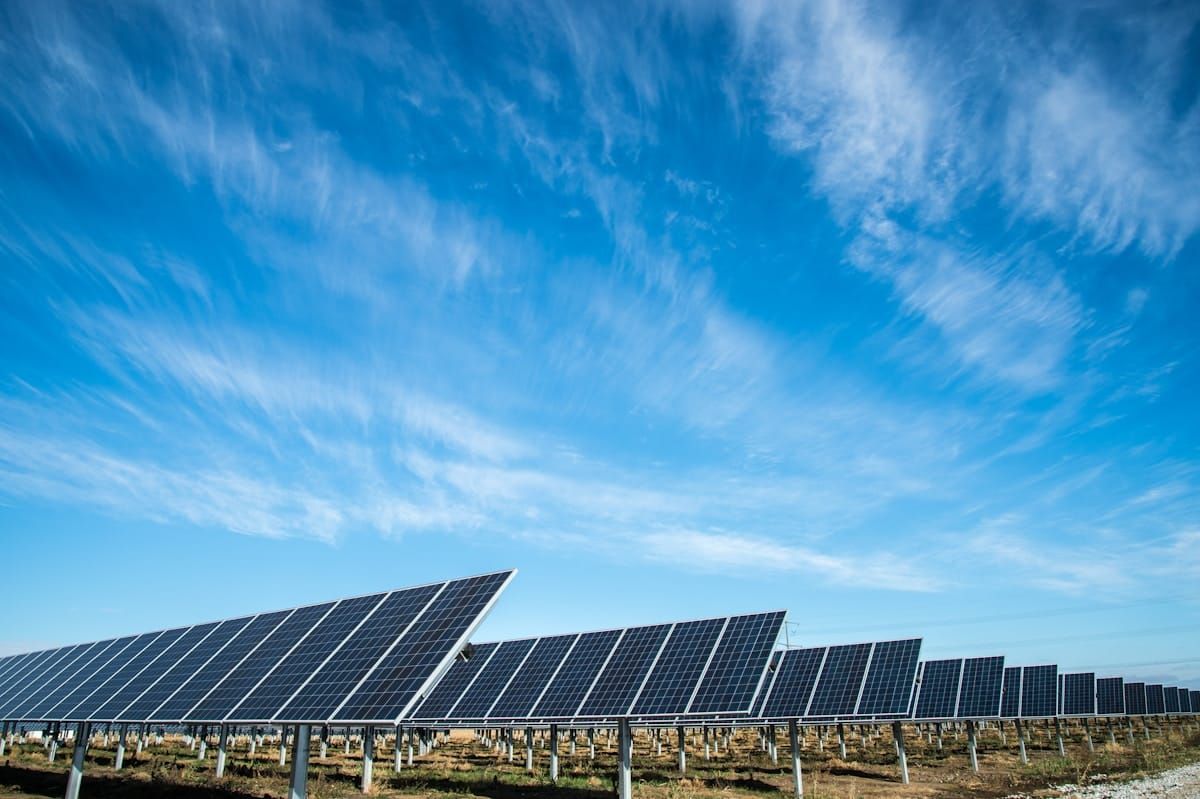 Ndryshon Skema Për Fotovoltaikët: Nga Kilovat-Orë Në Kredi Monetare Për Vetëprodhuesit