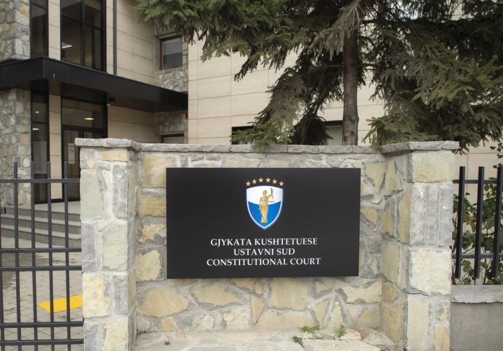 Kriza politike në Kosovë: fati i Kuvendit në Gjykatë Kushtetuese