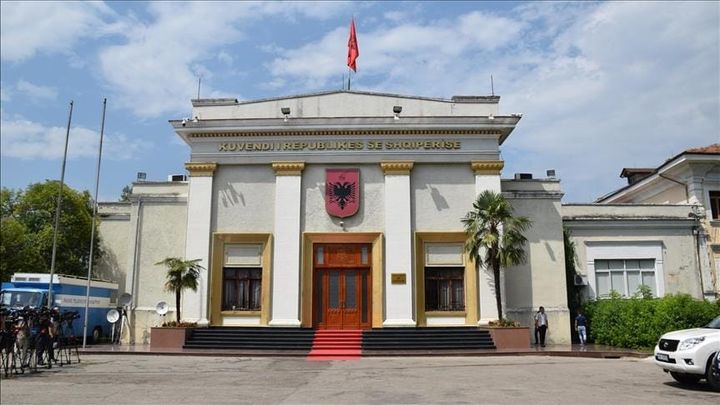 Mblidhet Kuvendi: Interpelanca, Komisione Hetimore dhe Siguria Kibernetike në fokus