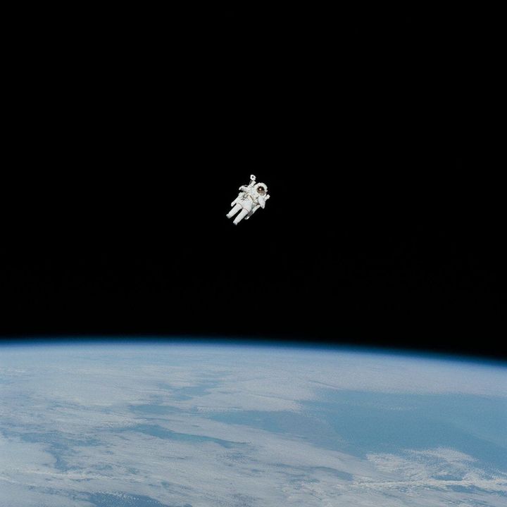 Hapi i Madh Kinez: Astronauti Fillon Misionin Njëvjeçar Drejt Hënës dhe Marsit