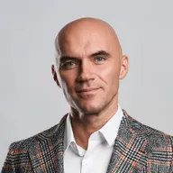 Paweł Lenar