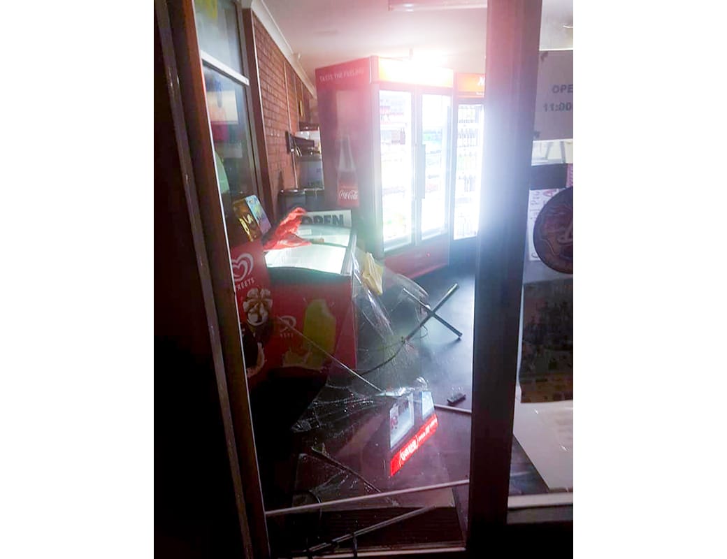 Renmark food outlets targeted by vandals