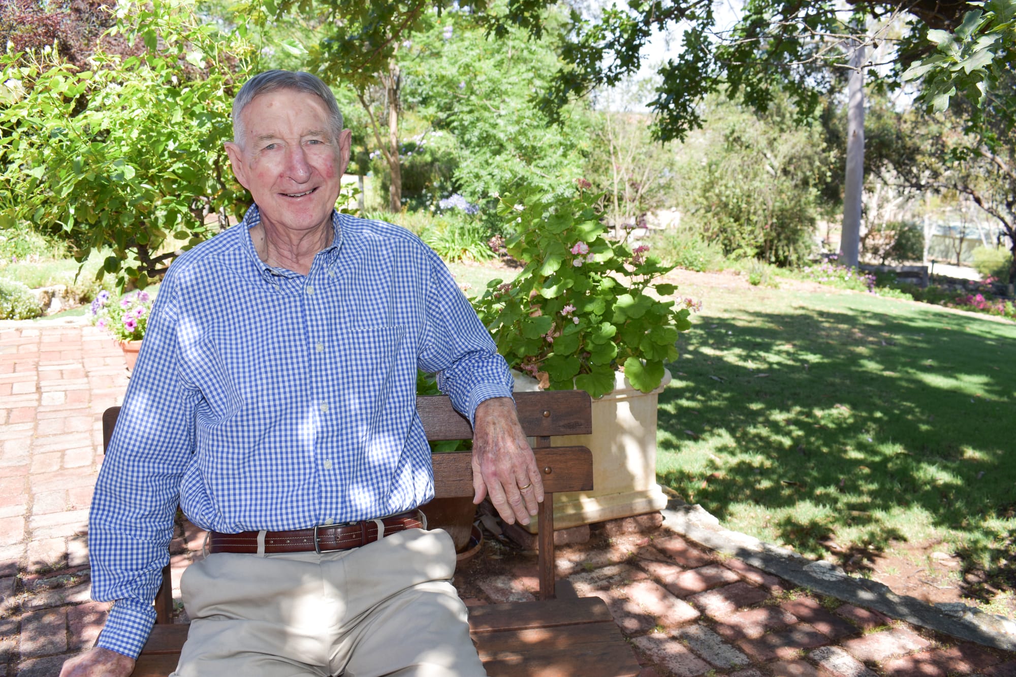 Loyalty to Loxton sees Denis honoured