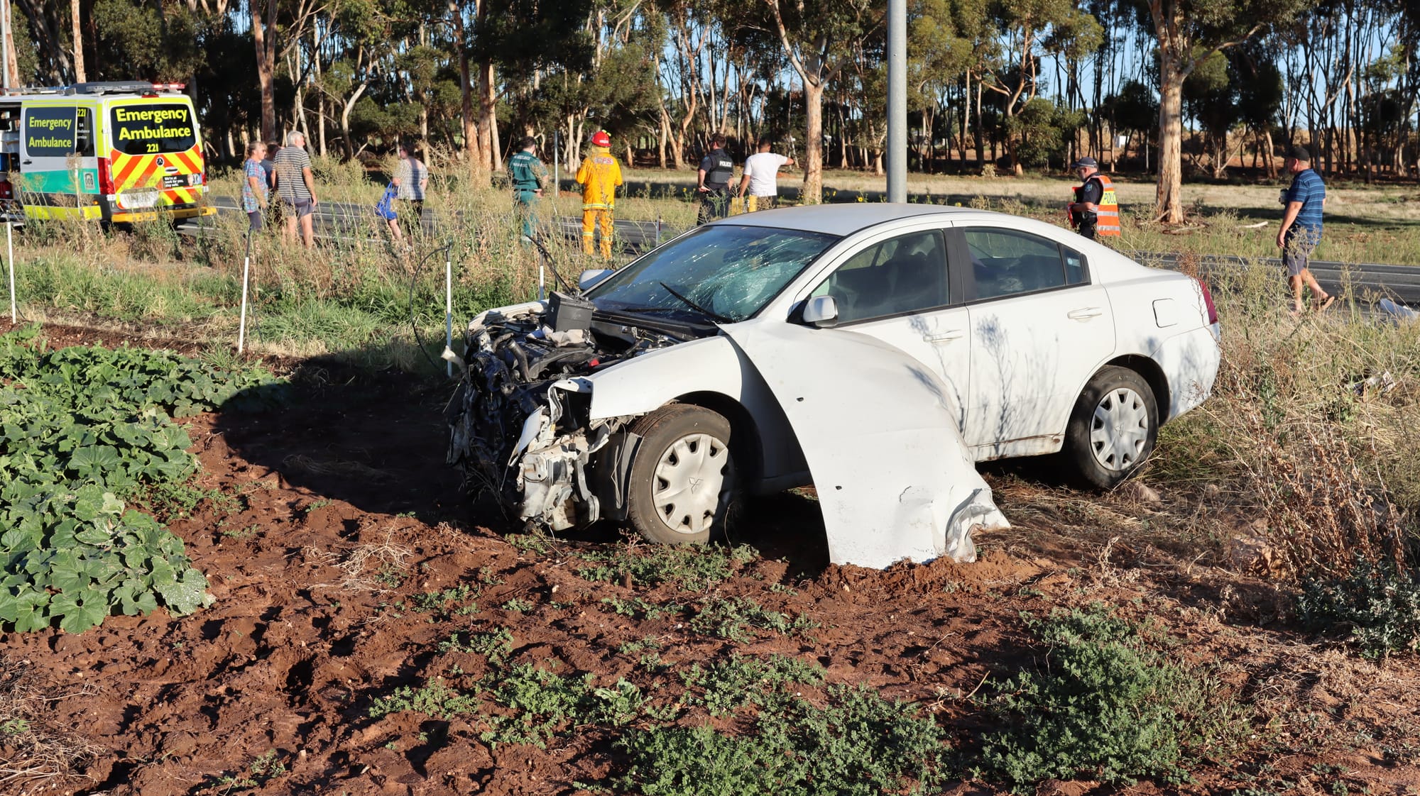 Woman recieves minor injuries in crash