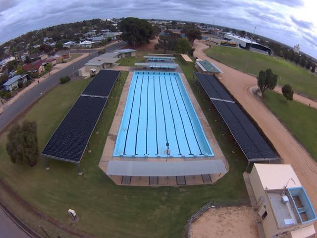 Mayor’s ‘free entry’ pool plan