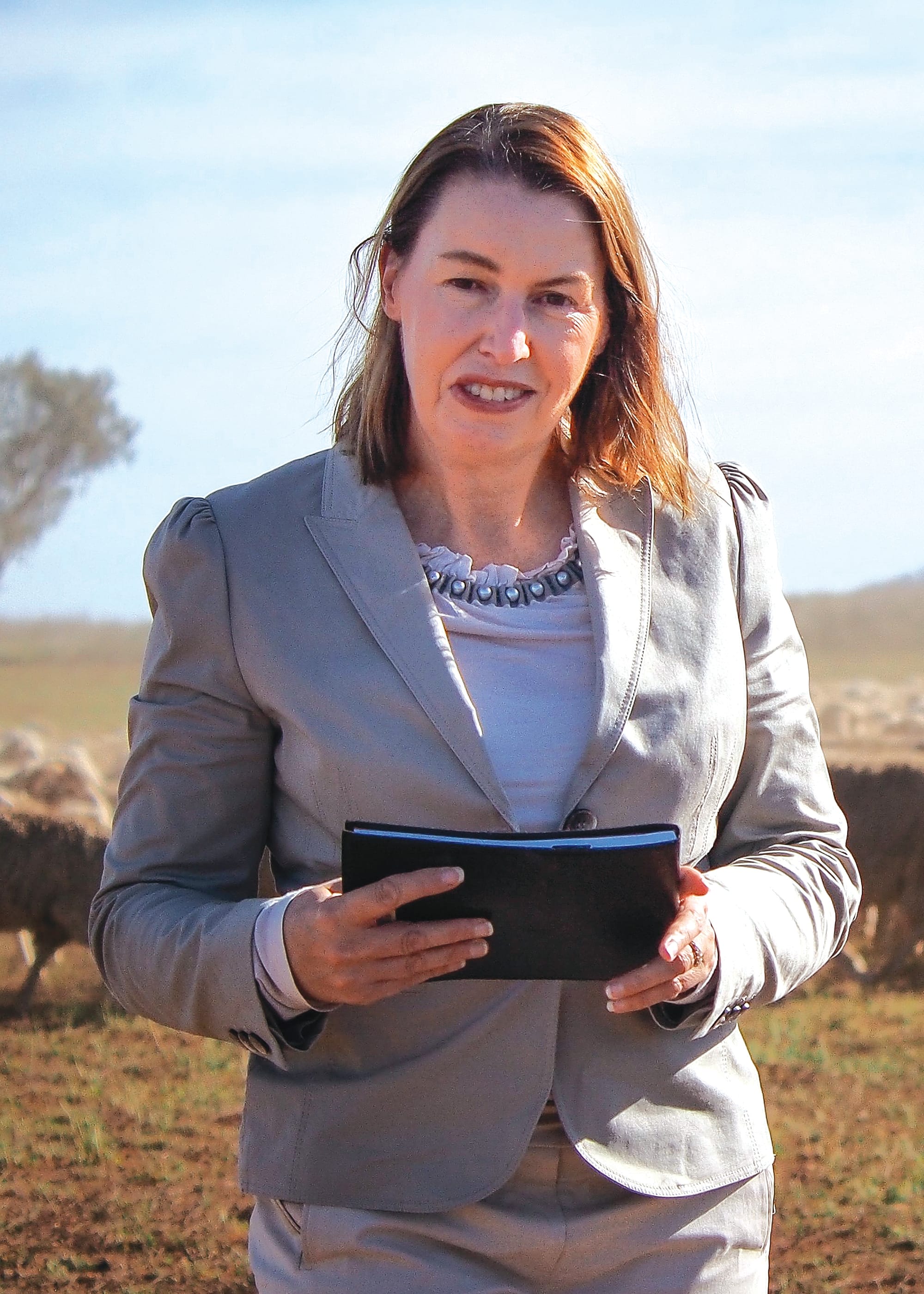 Leadership lacking in buyback debate