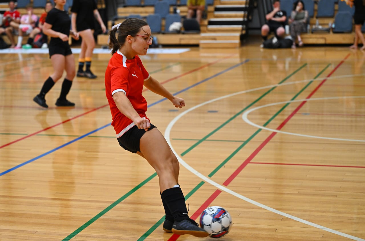 Espadas on song in Riverland futsal