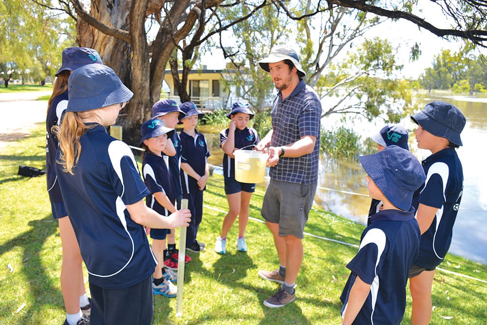 Students strengthen their river connection