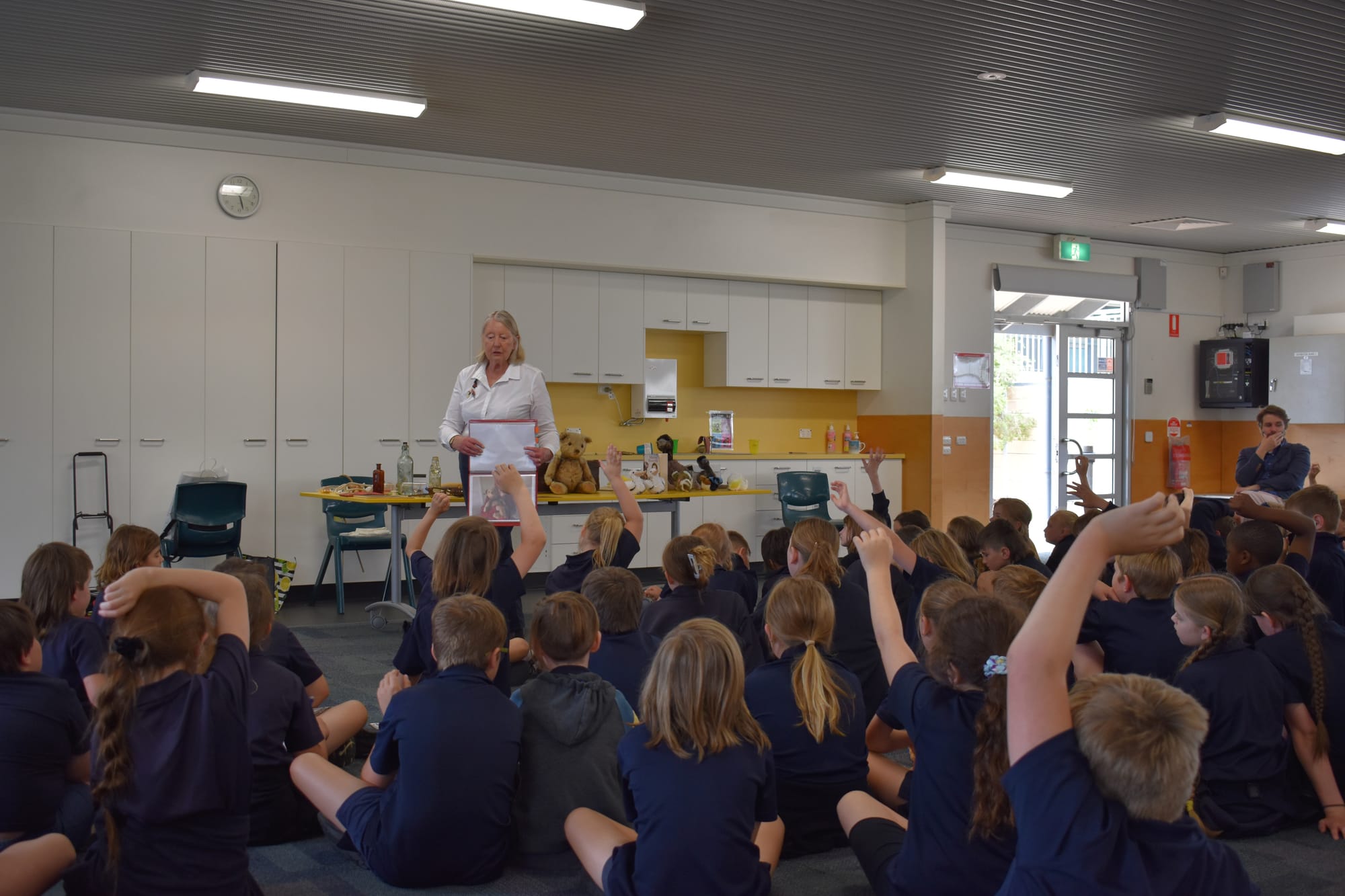 Author tells true story of Murray River girl