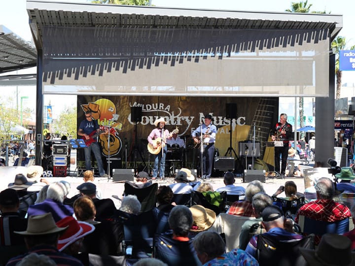 ROBYN McINTOSH: Sunraysia country music festival cancelled again