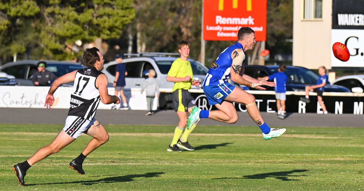 Gill-Lehmann Cup remains at the Kennel