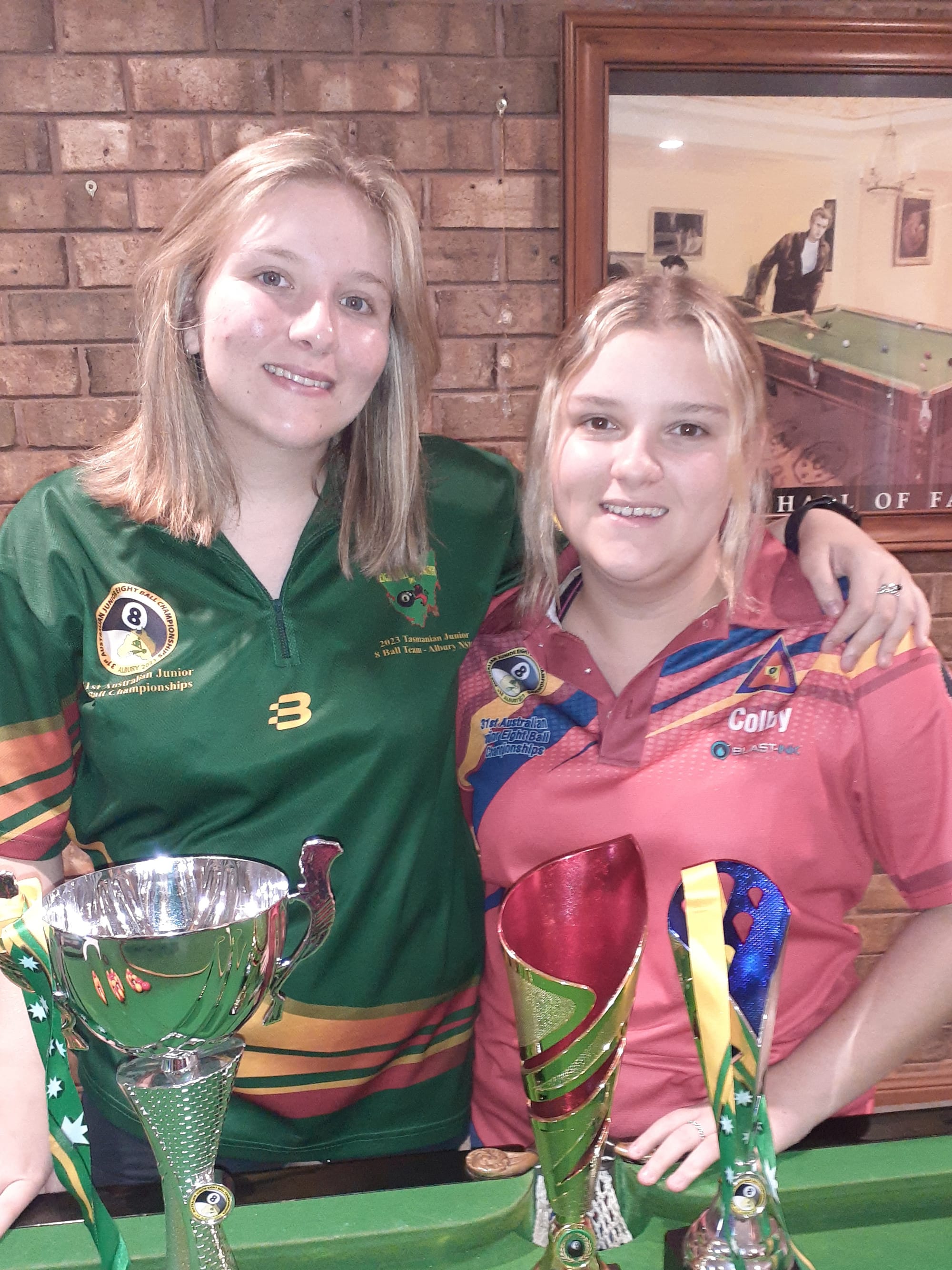 Riverland sisters pocket eightball honours
