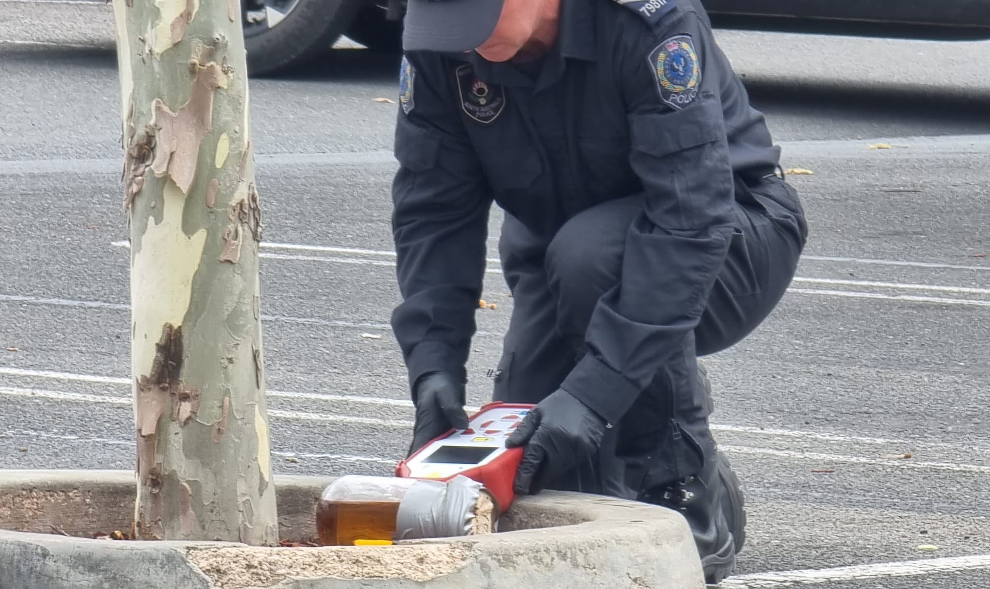 Jar of methanol closes Berri carpark