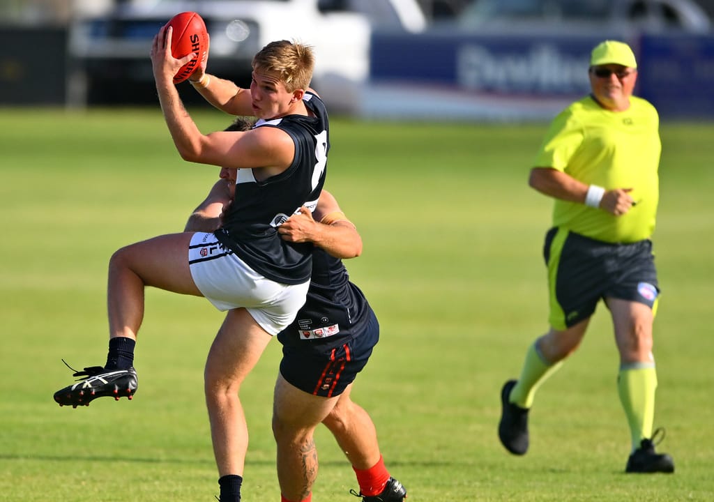 9-goal blitz! Panthers get it done in final quarter