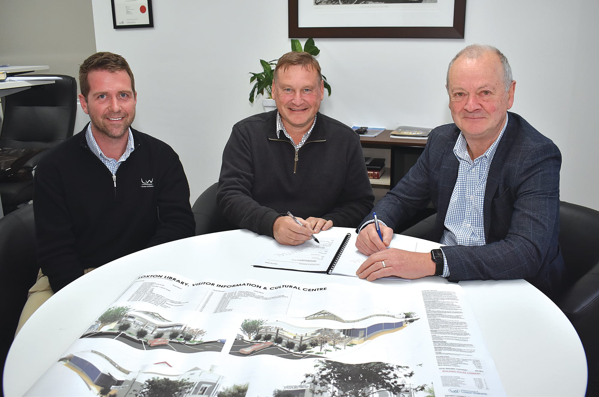 Loxton library works beginning next week