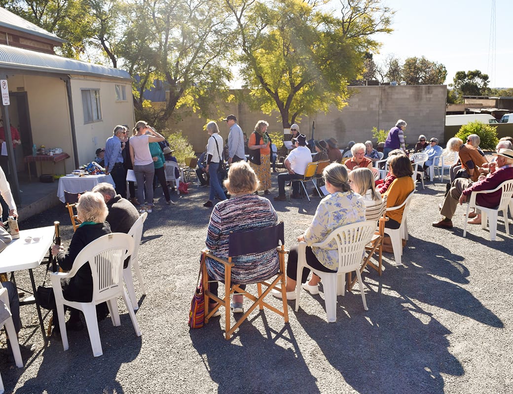 Folk art comes to Waikerie