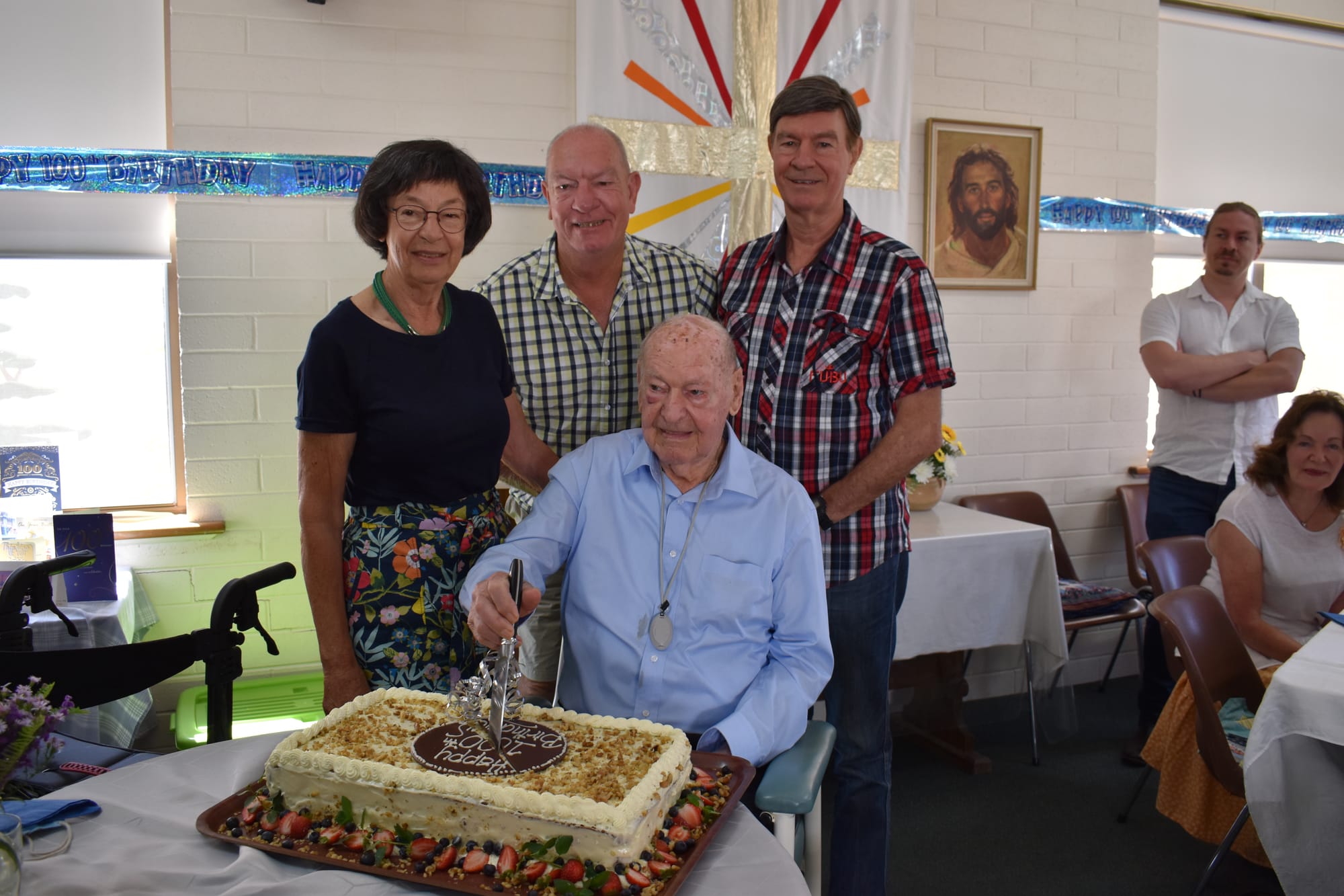 Our Loxton veteran celebrates 100 years