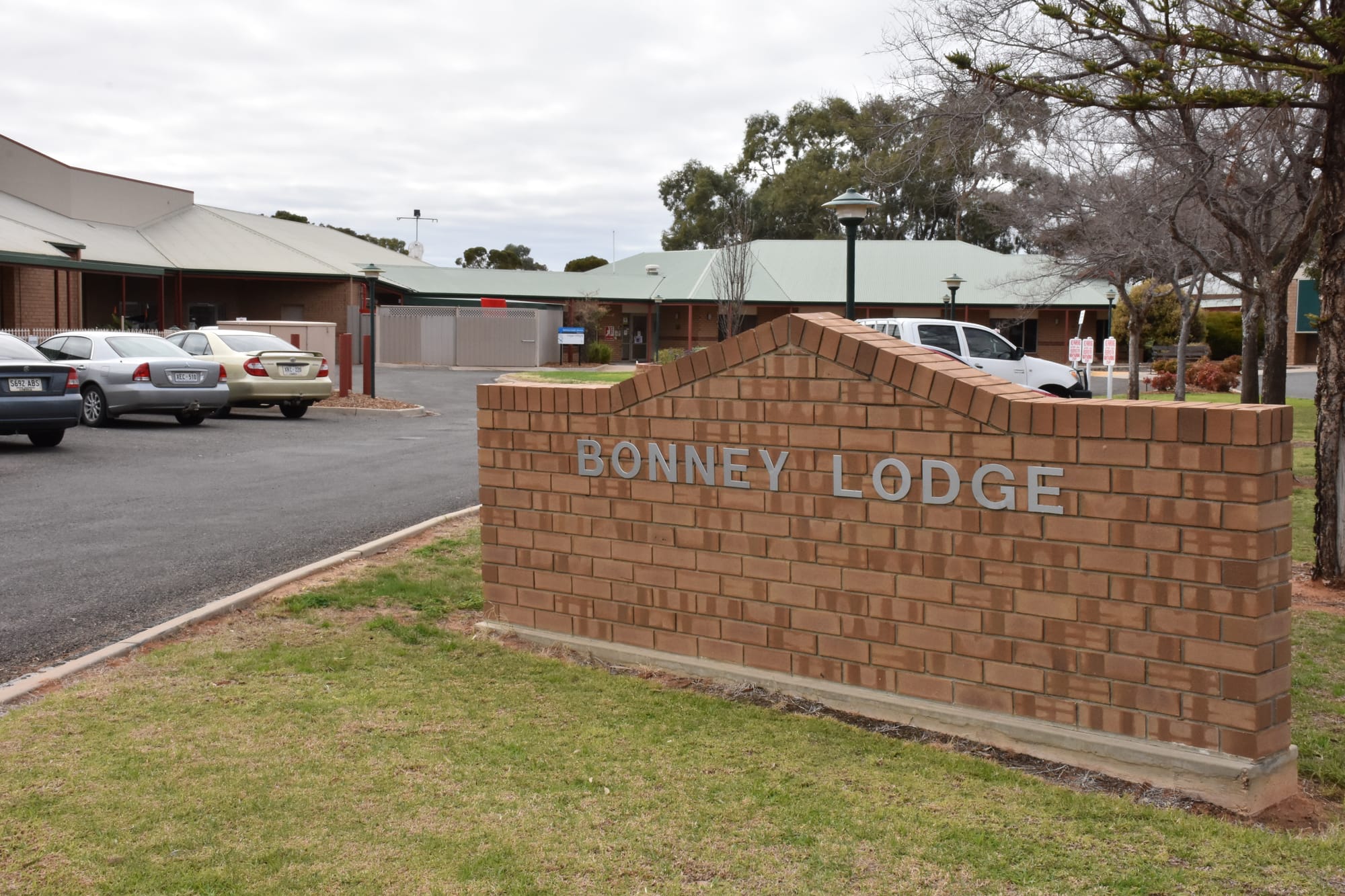 Aged care sector hit by Easter Covid outbreaks