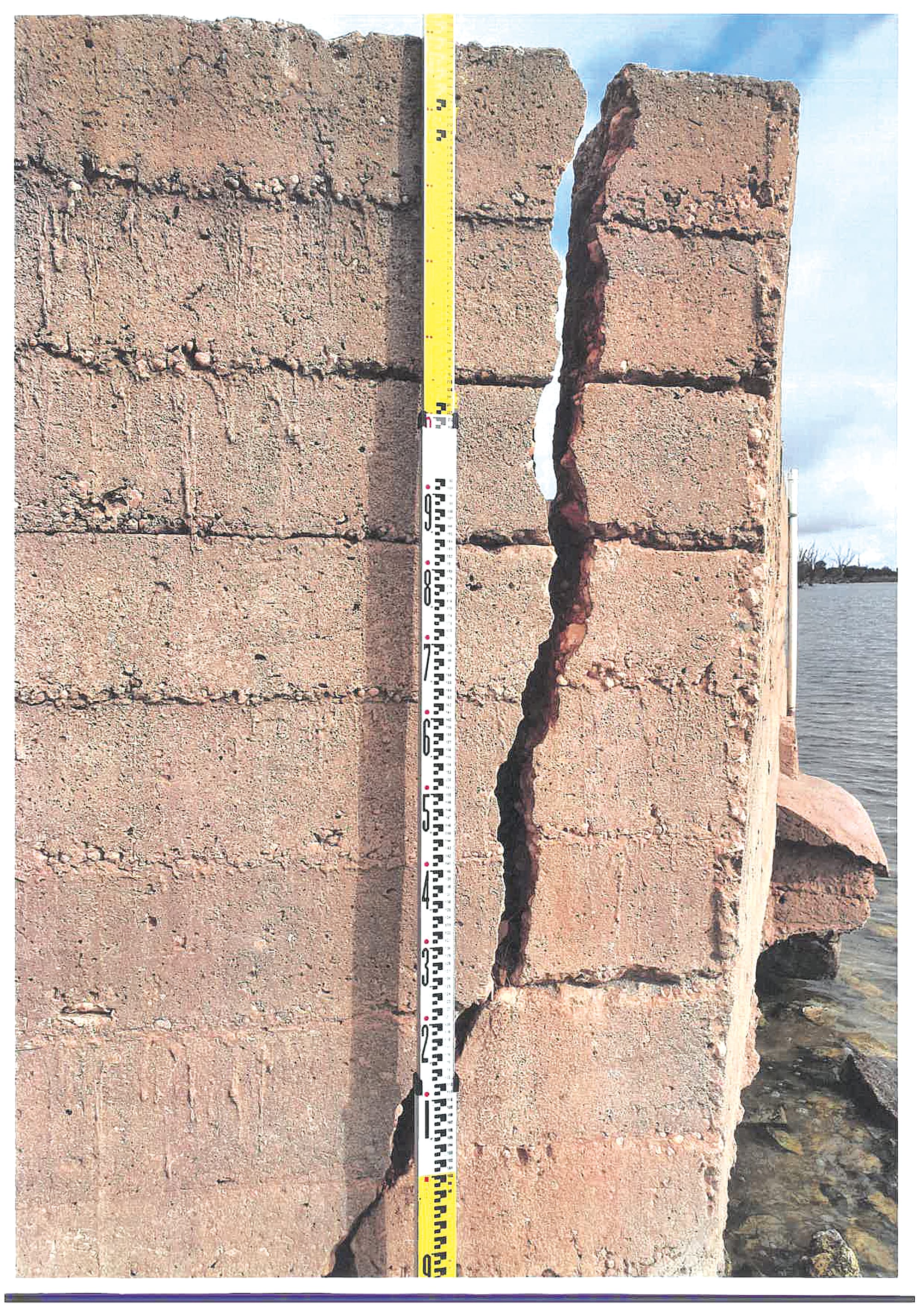 Barmera wall demolition postponed