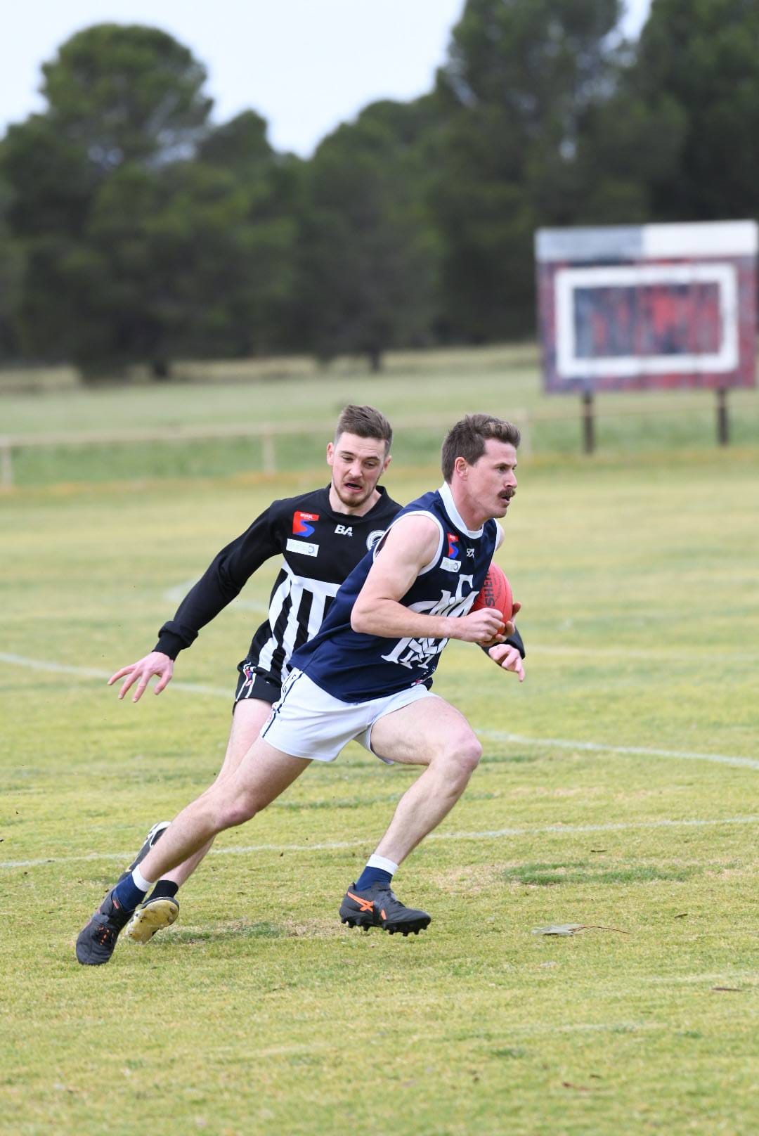 Blues go through, Bombers eliminated