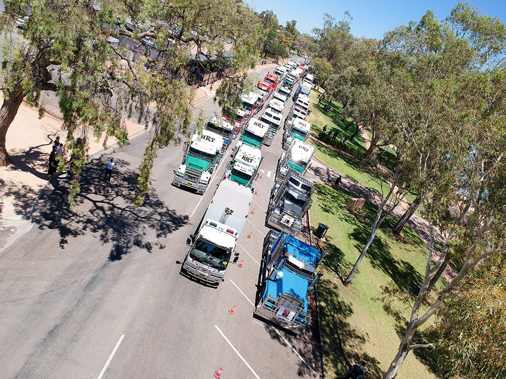 Convoy of respect for Pete