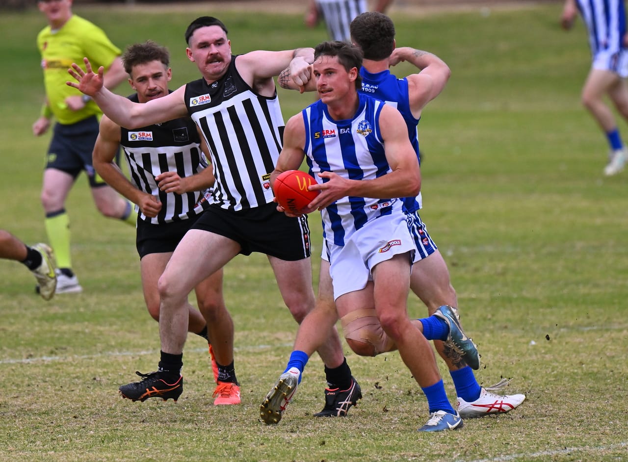Renmark extend the gap in high-scoring battle