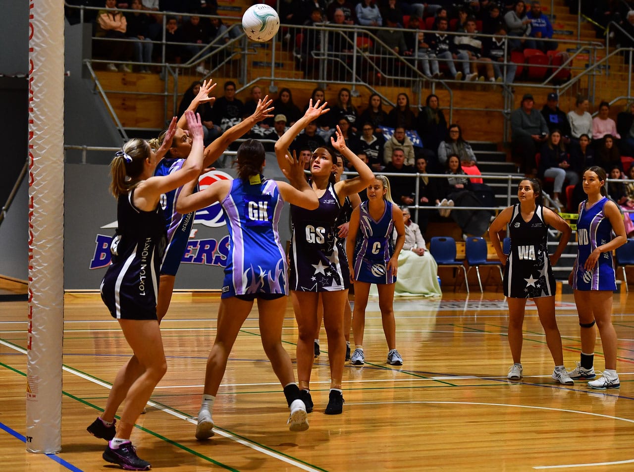 Netball-footy partnership ‘just can’t work’