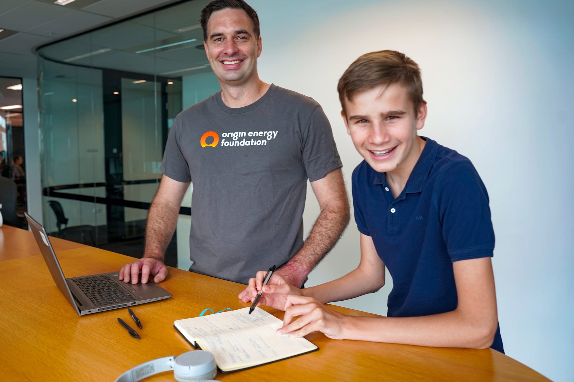 Volunteer mentors needed for local school