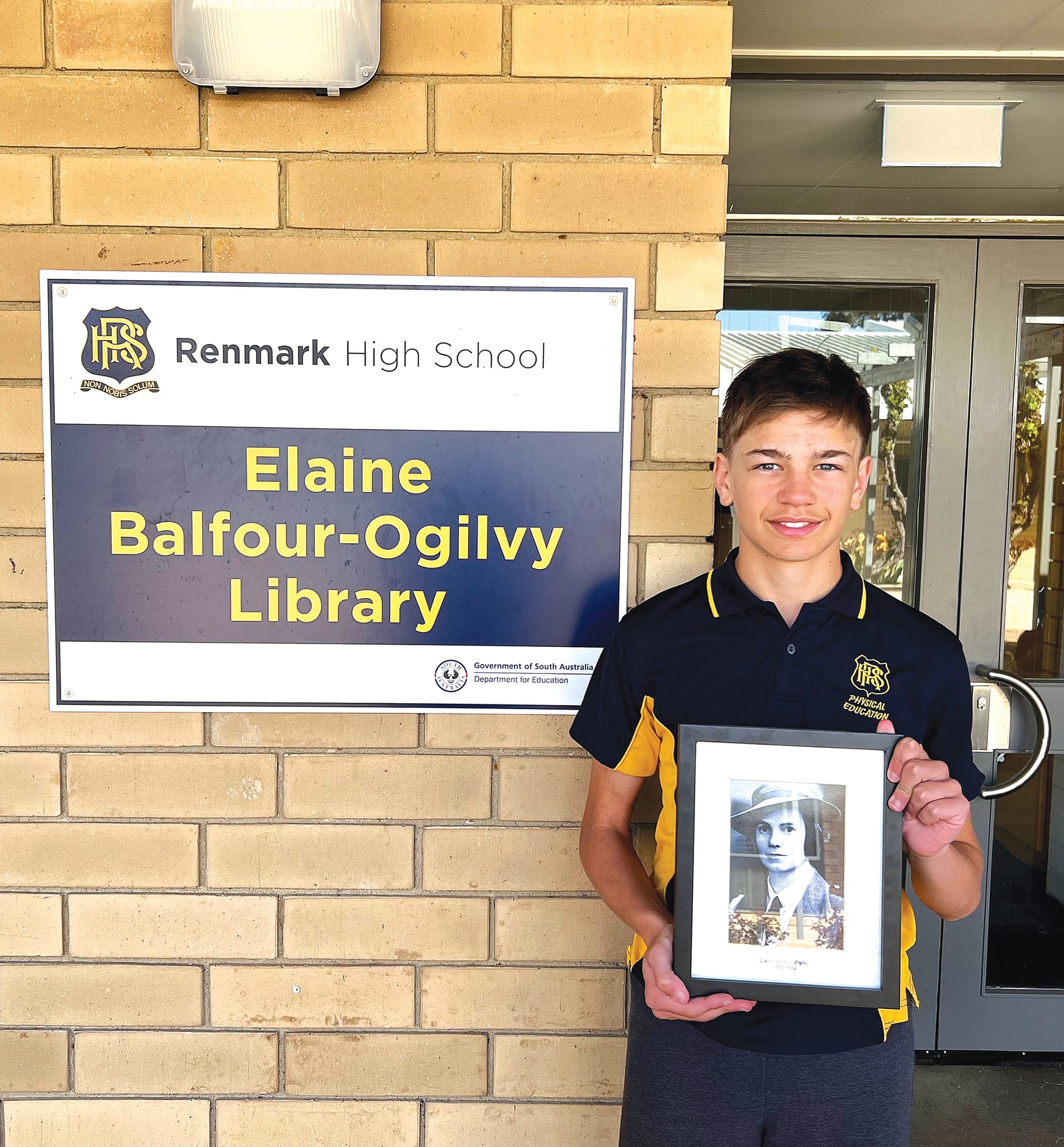 Stephen’s Balfour-Ogilvy essay wins big