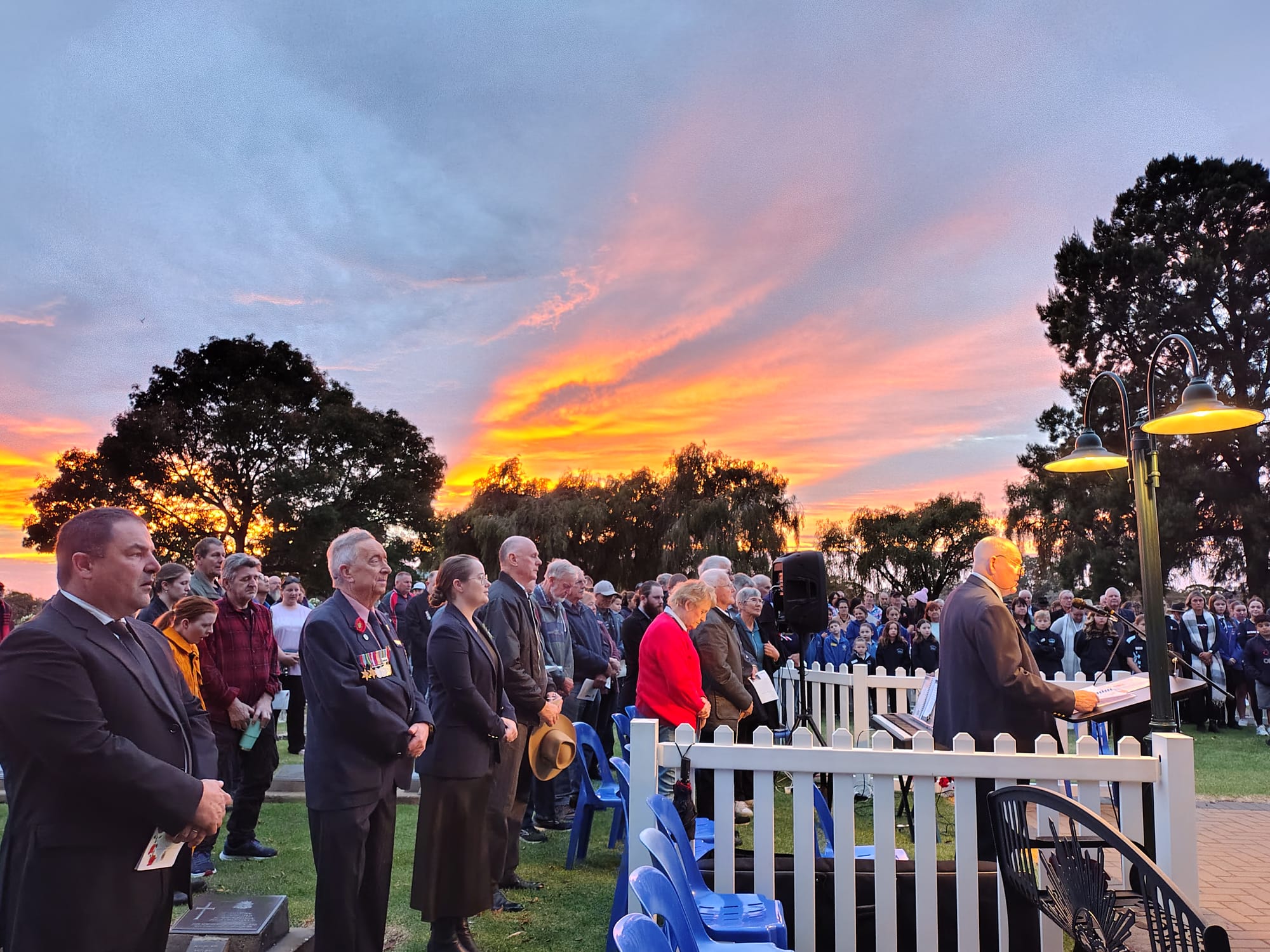 Barmera and Berri pause to remember