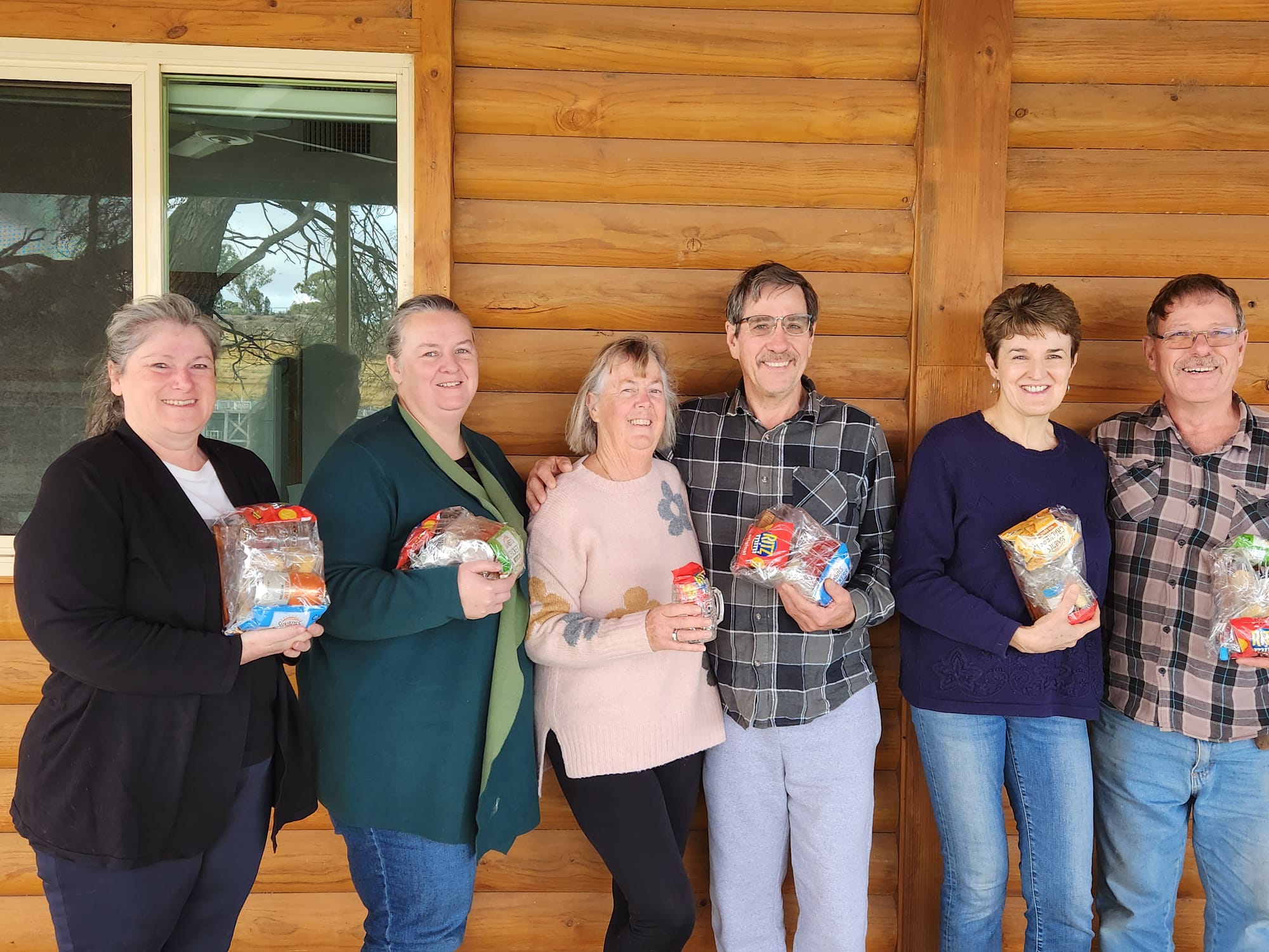Elf Magic’s quiz fundraiser a Morgan community success