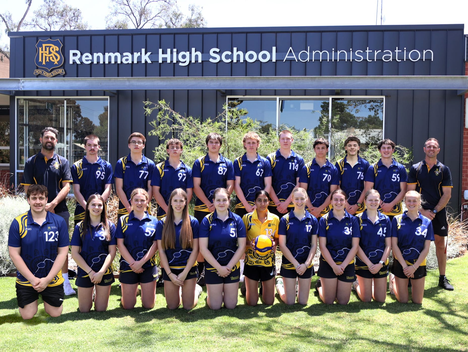 Renmark High students deliver smash hit