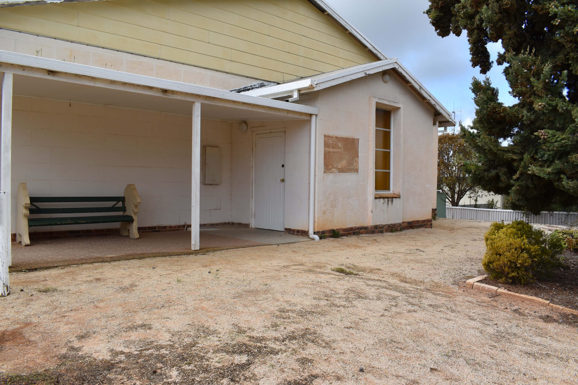 Council to sell seniors hall
