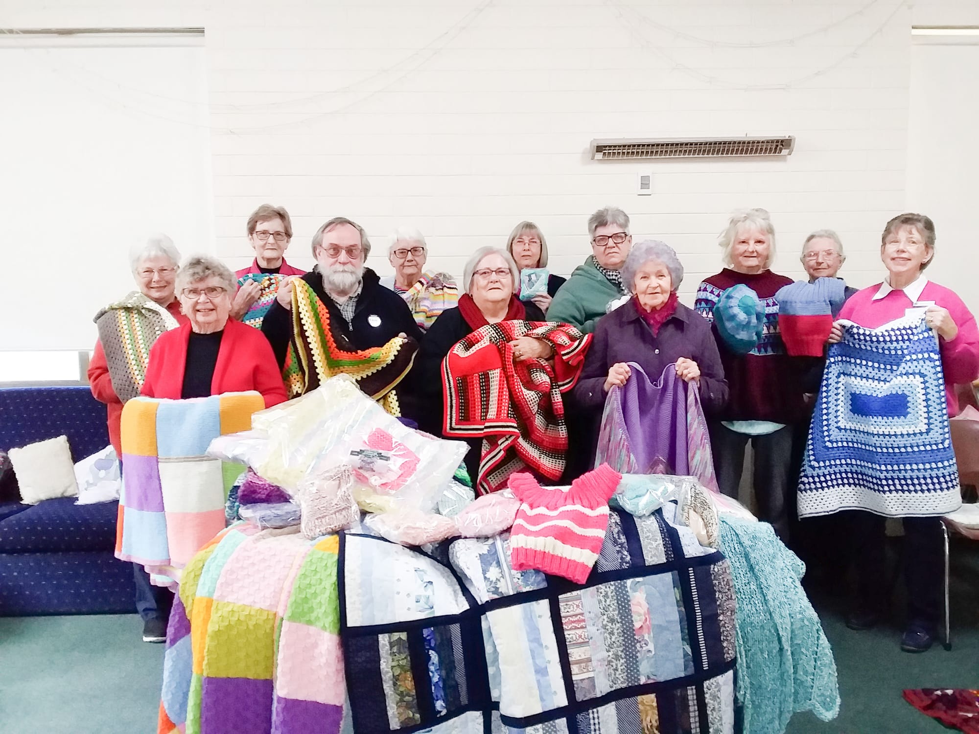 A good yarn about knitting in Loxton