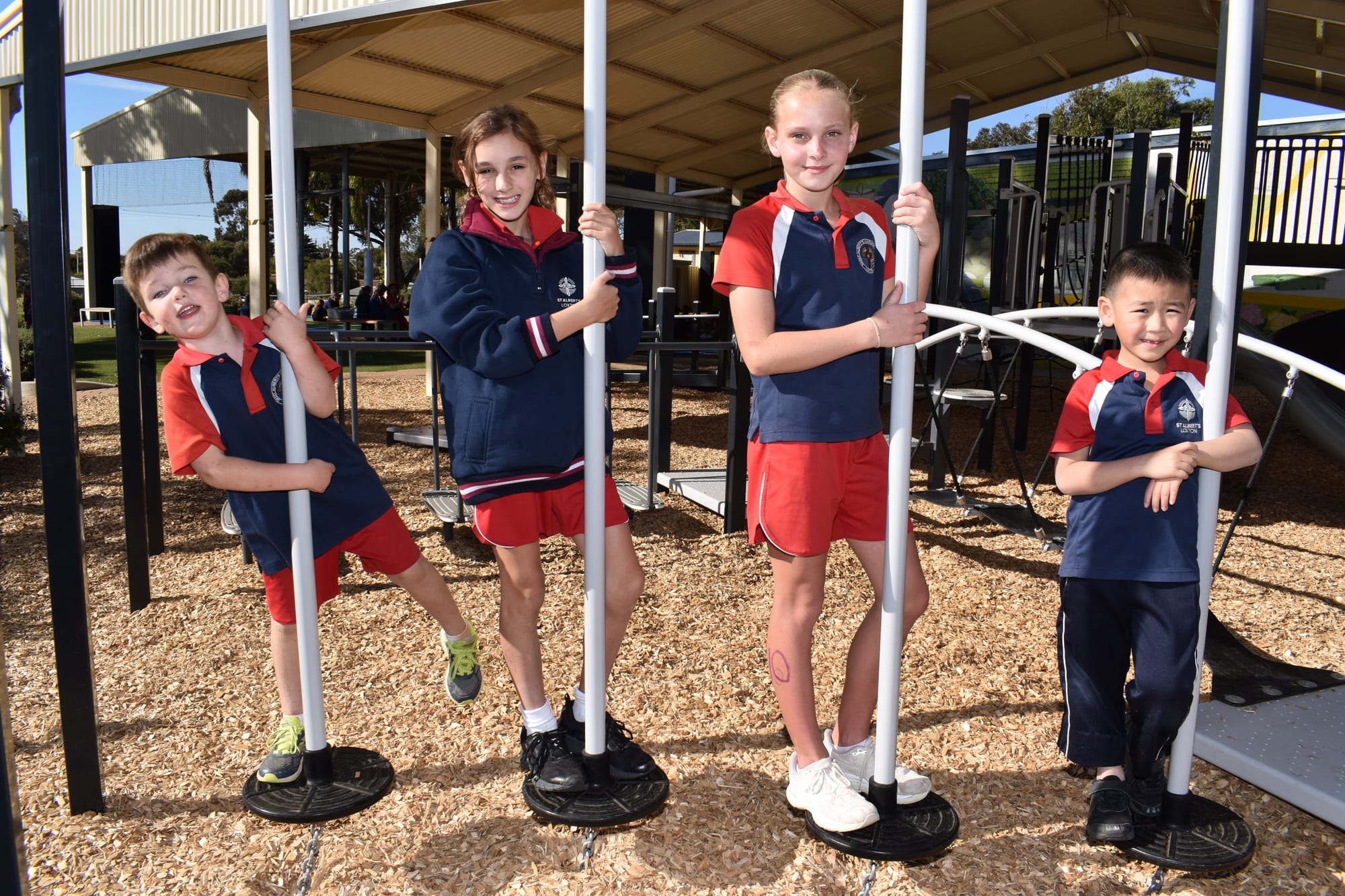 Loxton school unveils new playground