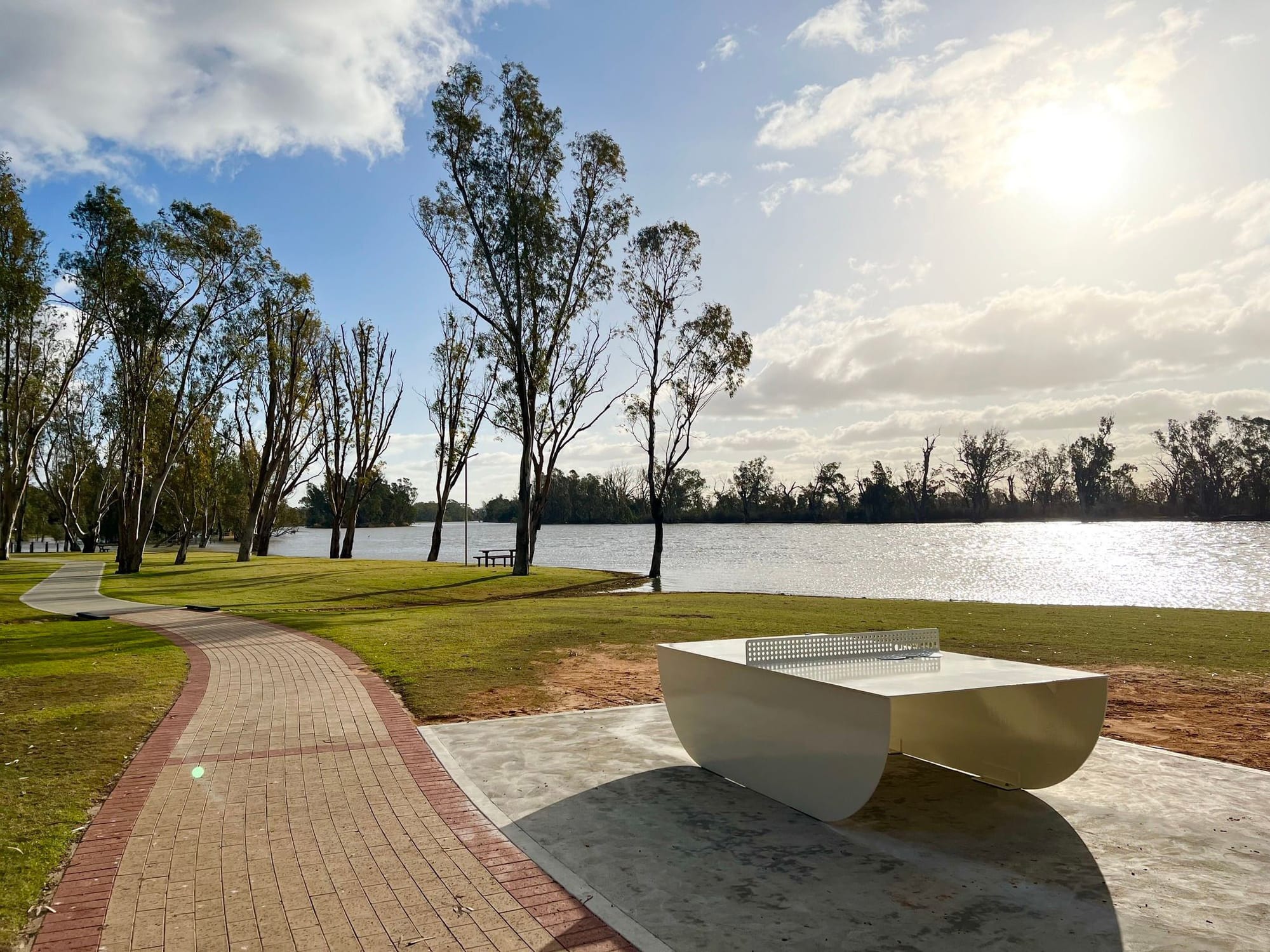 Community puts riverfronts in focus for local council