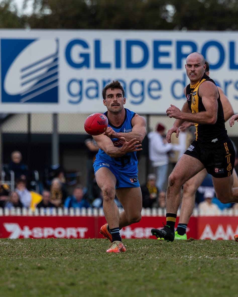 Sturt star Snelling trains with the Rovers