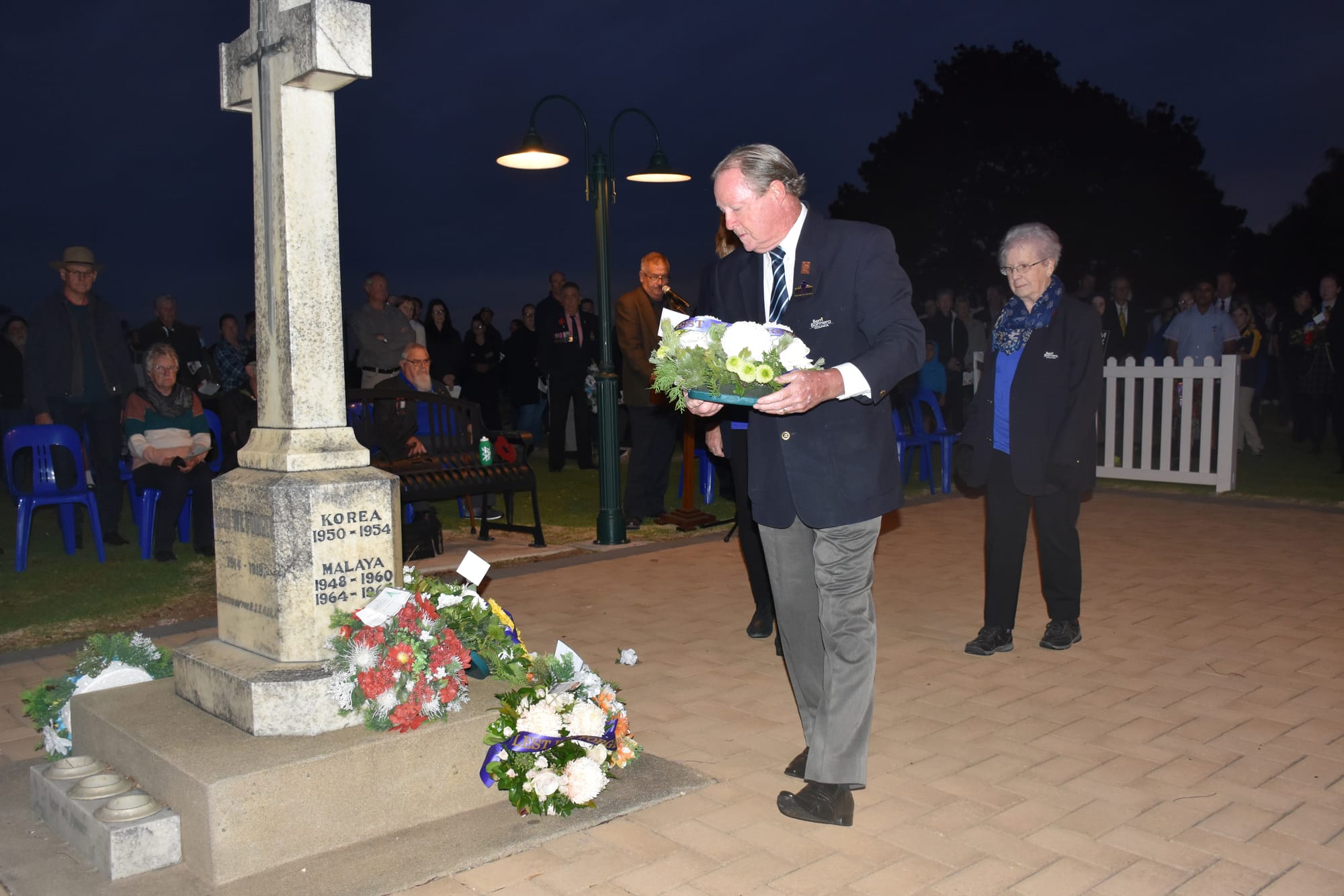 Thousands return to Anzac Day services