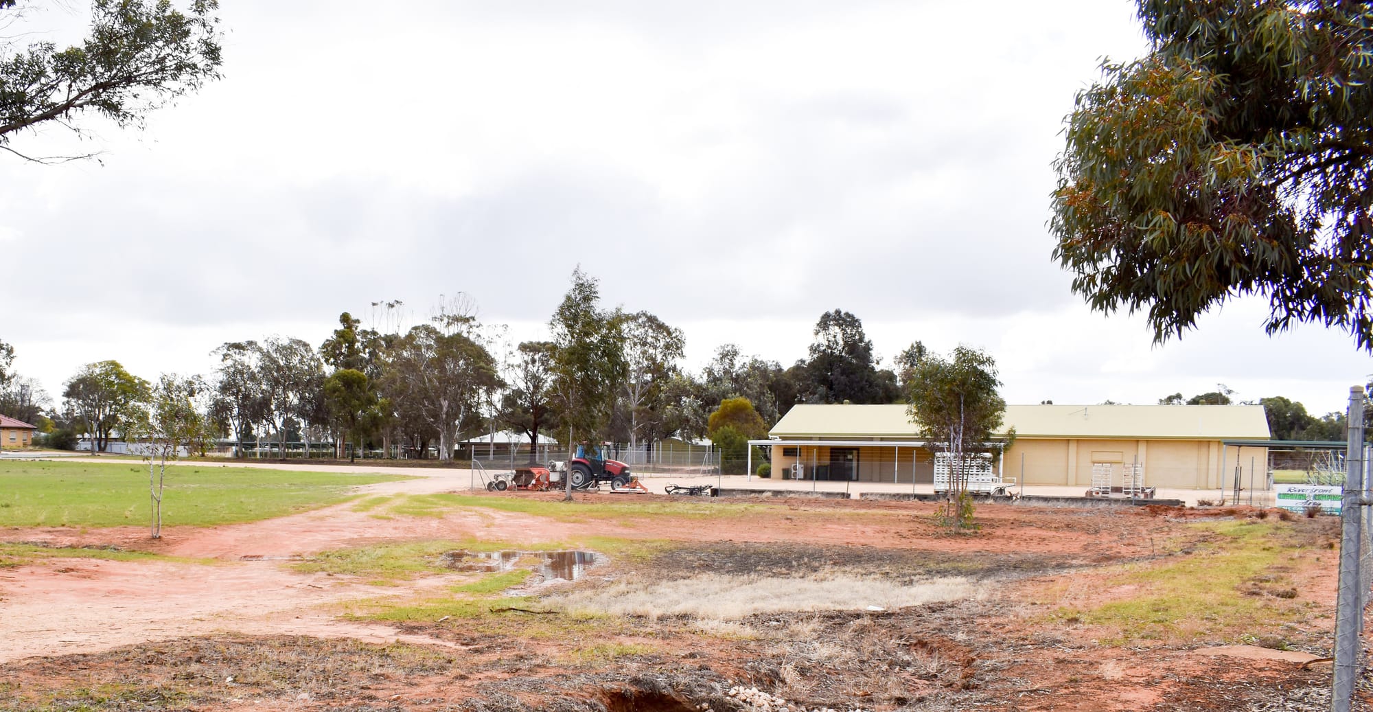 Woodleigh to split sites?