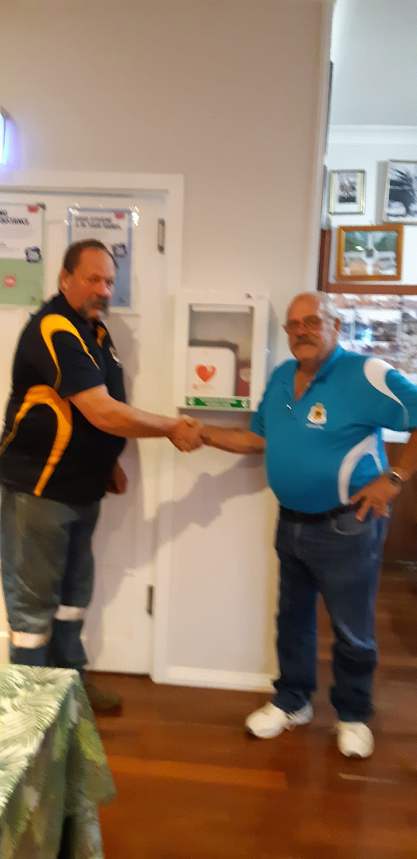 Council funding secures new Morgan RSL first aid equipment