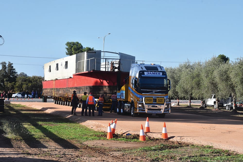 A new coat of red for Argo Barge