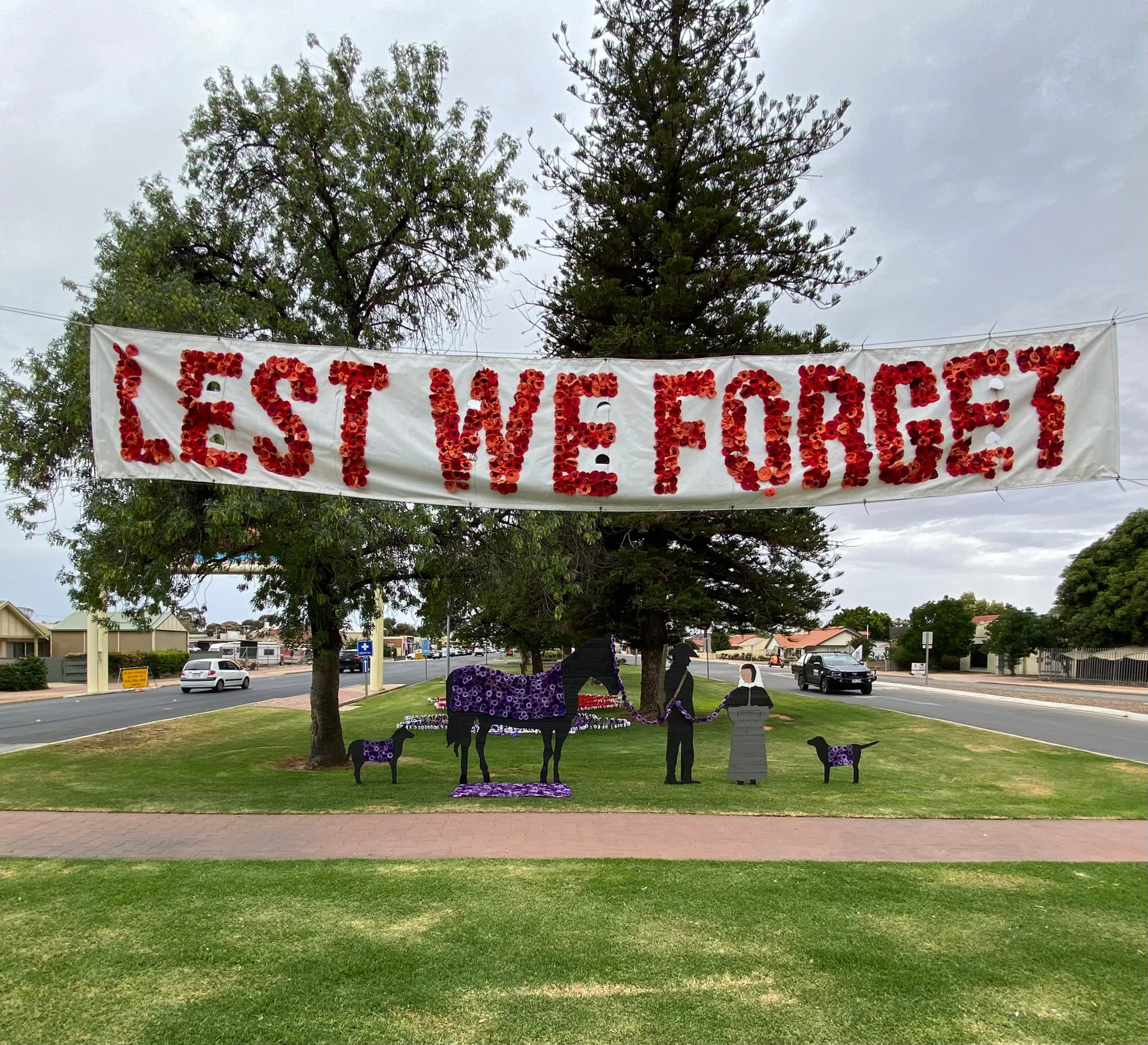 Sherrie thanks Remembrance Day volunteers