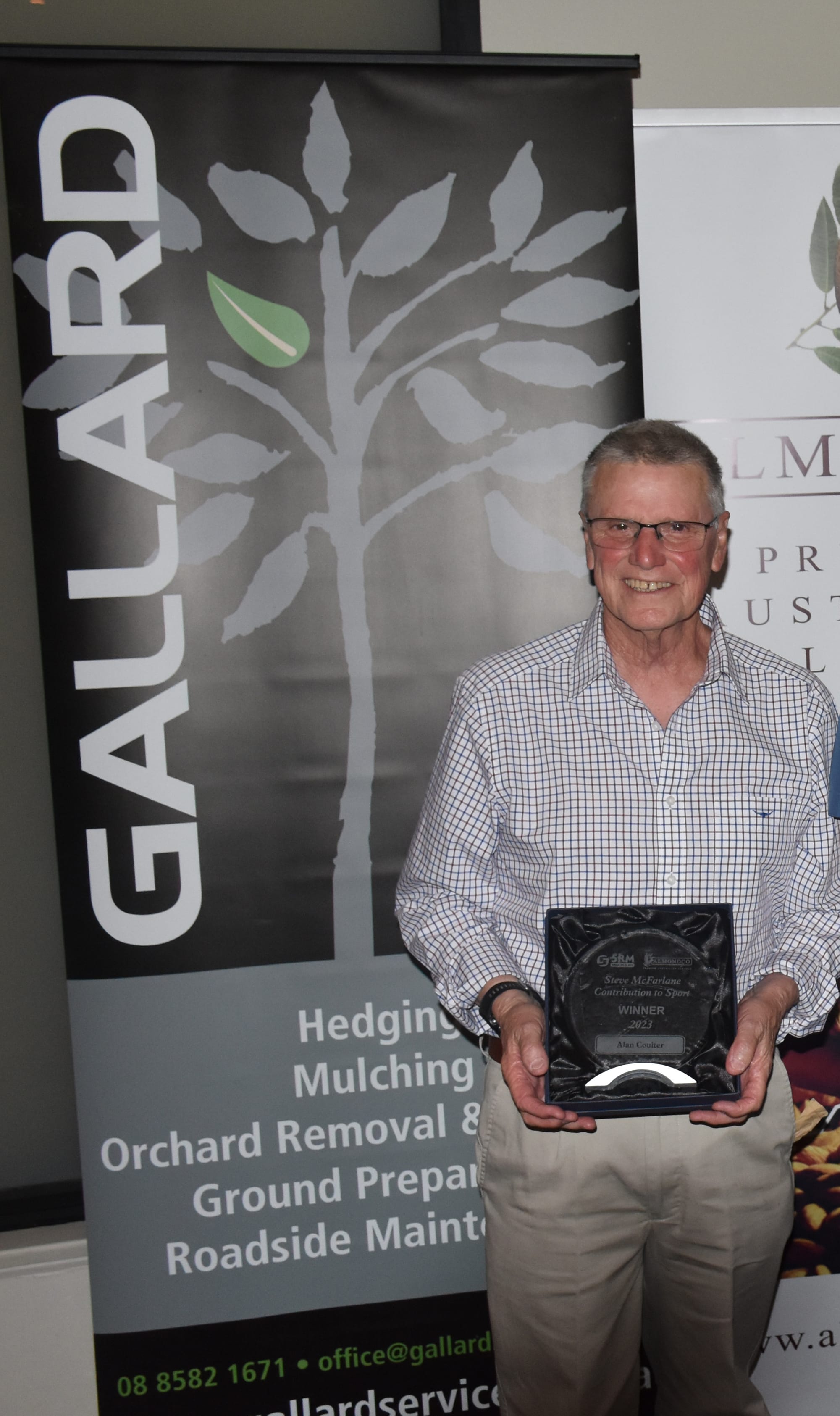Alan recognised for long-term contribution to Renmark Paringa
